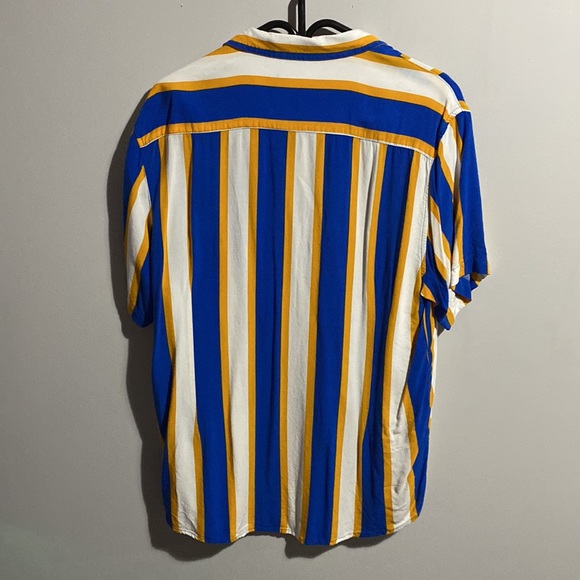 Summer shirt size Large - Picture 4 of 7